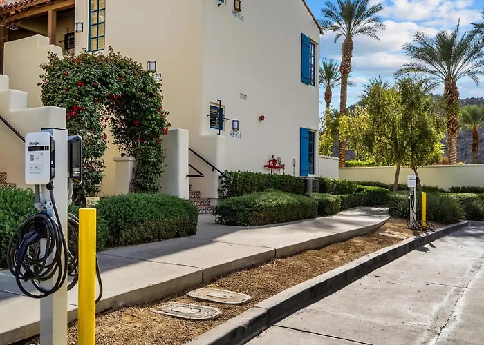 Lv203 Downstairs 2 Bedroom Villa Near Main Pools